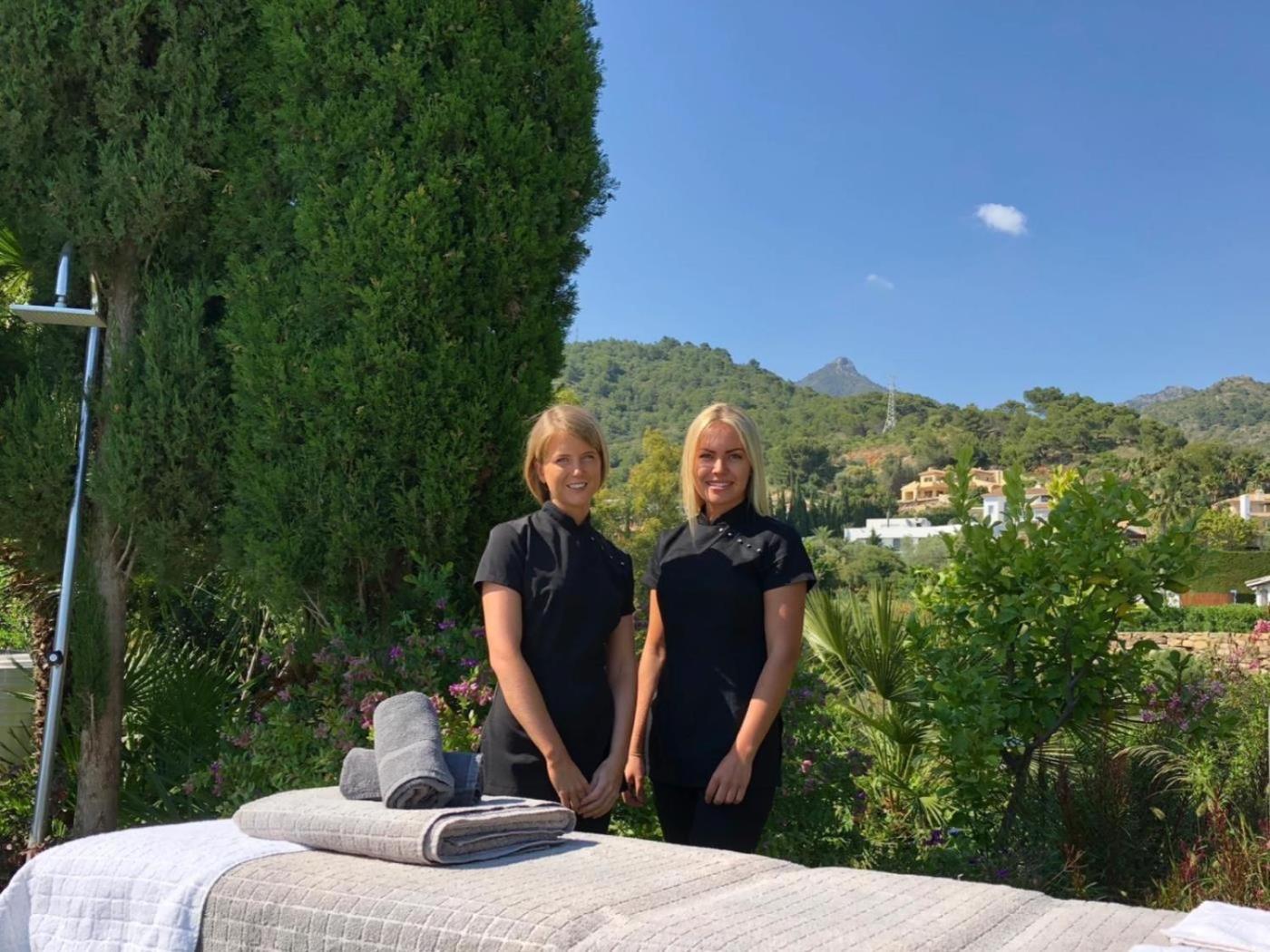 Luxury By Lodgerstrip Budget Holidays * Marbella