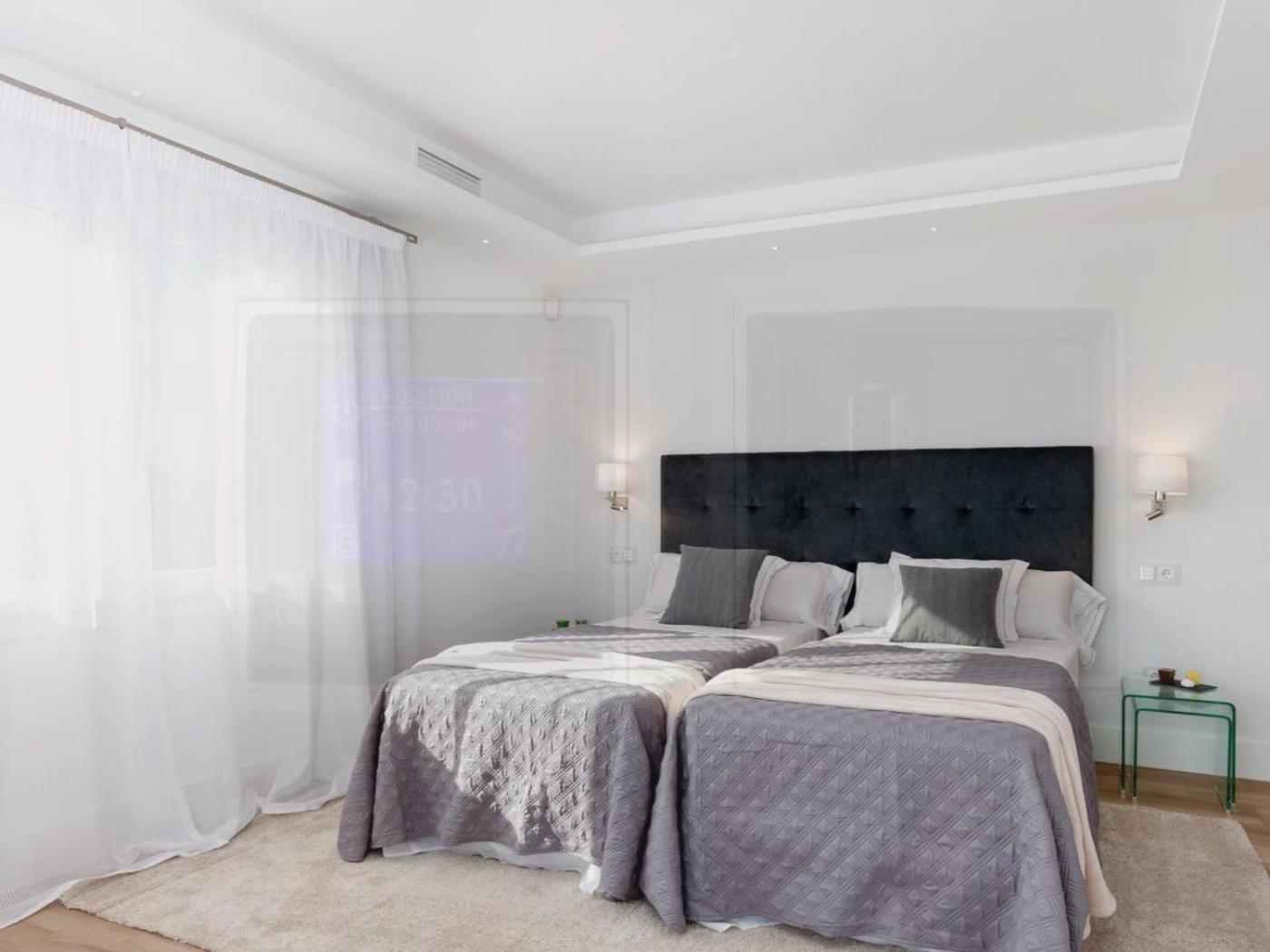 Luxury By Lodgerstrip Budget Holidays Willa