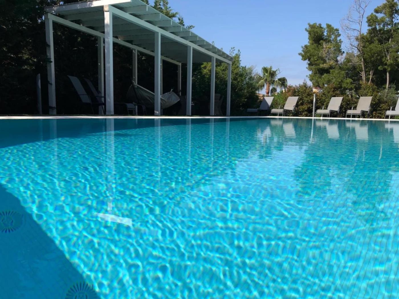 Luxury By Lodgerstrip Budget Holidays